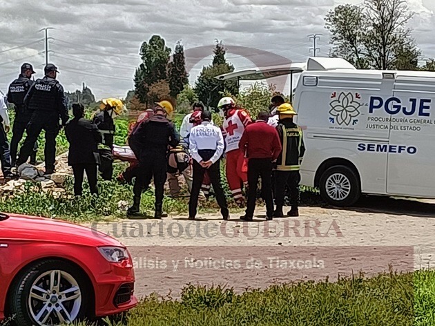 Con heridas punzocortantes hallan sin vida a un hombre, en Ayometla