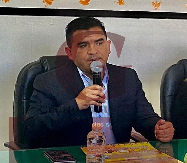 Denuncian presuntos desfalcos de alcalde de Cuaxomulco