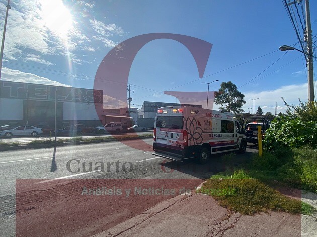 Sufre accidente de trabajo un empleado de empresa textil, en Papalotla