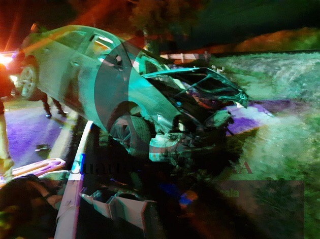 Dos heridos tras fuerte accidente vehicular en Papalotla; uno de ellos fue intubado