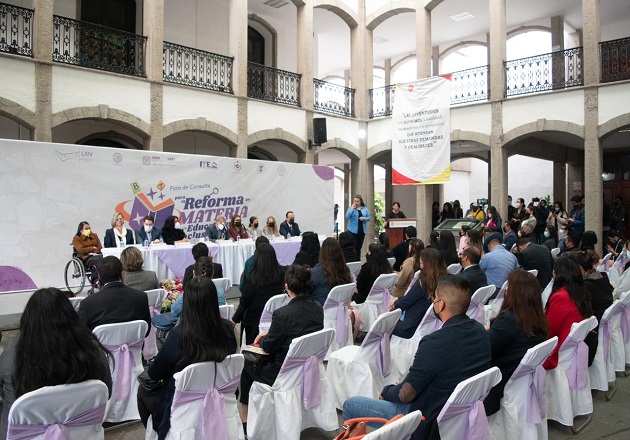 Con éxito se desarrolla Foro de la Consulta para la Reforma Educativa Inclusiva en el Congreso