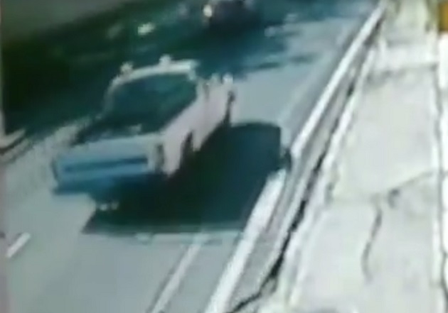 Roban camioneta con herramientas de albañilería, sobre la Tlaxcala-Puebla