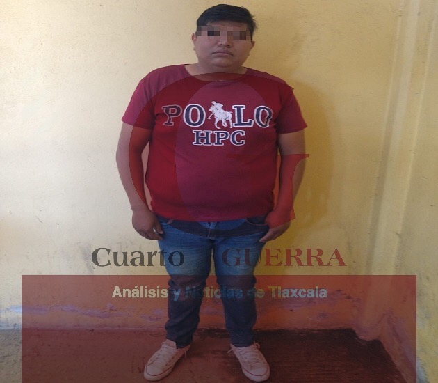 Asegura la Policía Estatal a motociclista en unidad con reporte de robo, en Tequexquitla