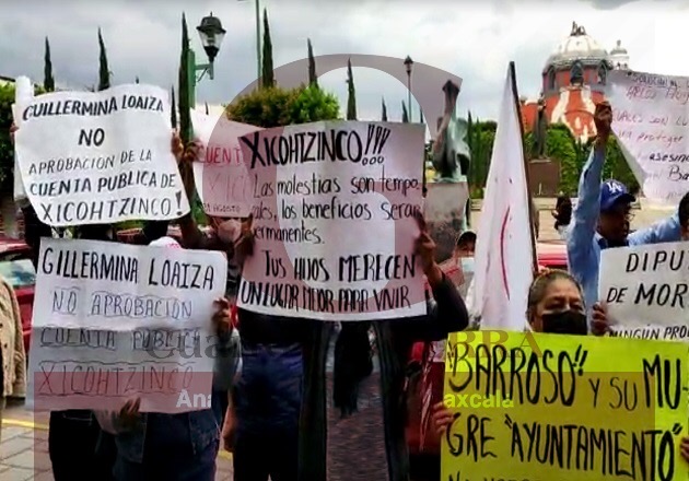 Piden pobladores a diputados no encubrir a edil de Xicohtzinco y reprobar su cuenta pública