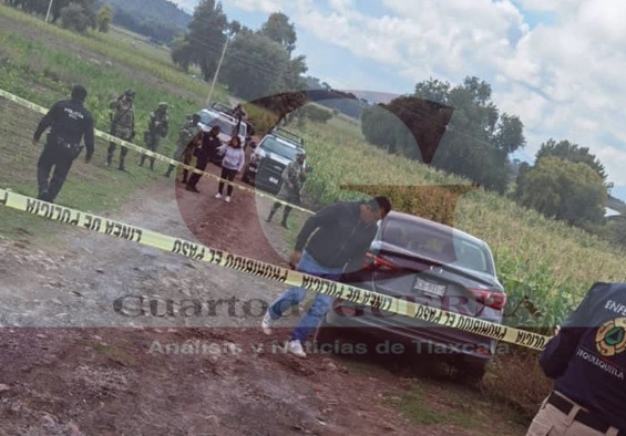 Estrangulada dentro de un auto encuentran a una mujer, en Tequexquitla
