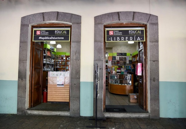 Ayuntamiento de Tlaxcala e INAH inician campaña de regularización de anuncios en el centro histórico