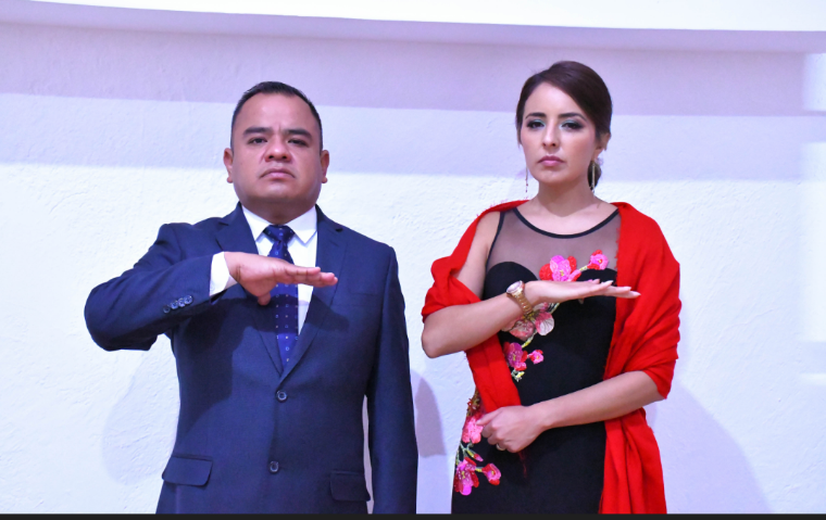 Encabeza alcalde de Apetatitlán, Ángelo Gutiérrez, desfile del 16 de septiembre