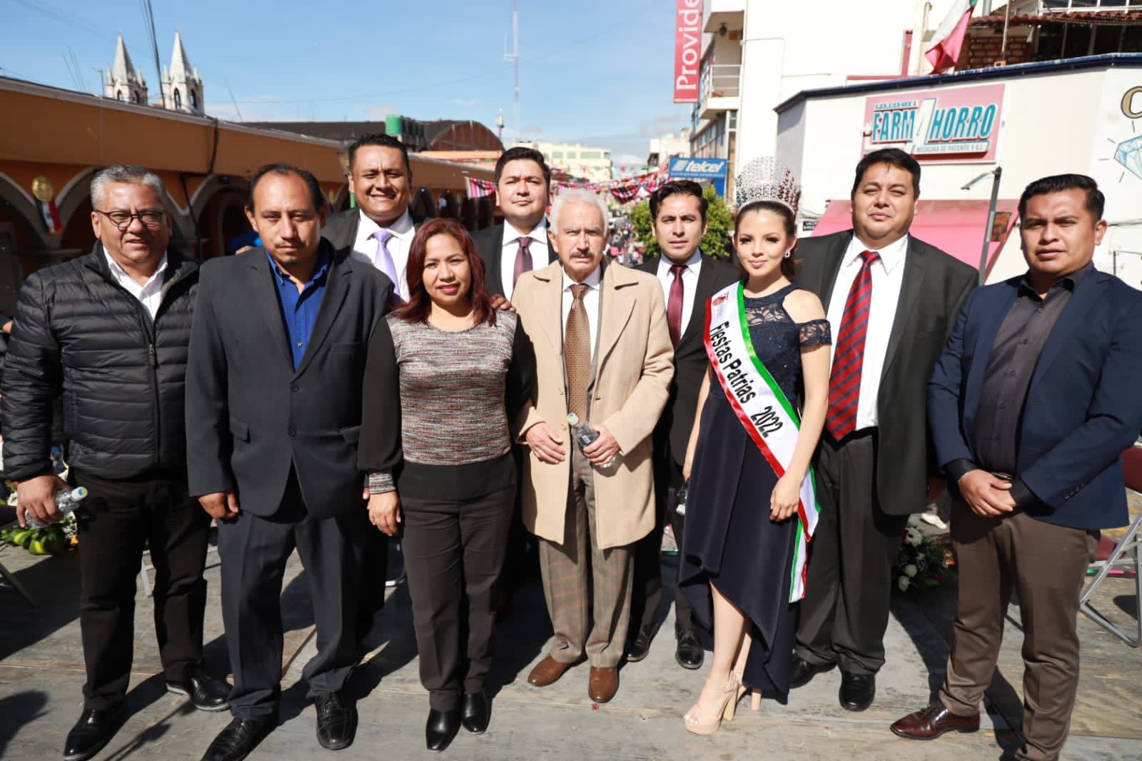 Con un desfile lleno de color y algarabía conmemora Chiautempan el inicio de la Independencia de México