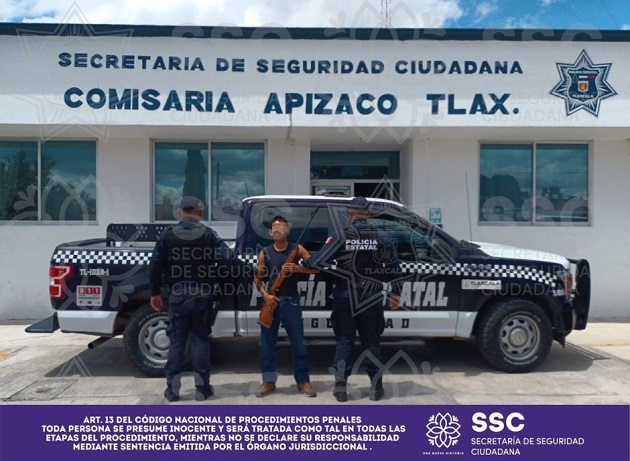 Asegura SSC a dos personas y objetos óptimos para agredir en acciones diferentes
