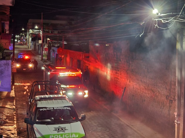 Seguridad Pública de Zacatelco brinda apoyo para sofocar incendio