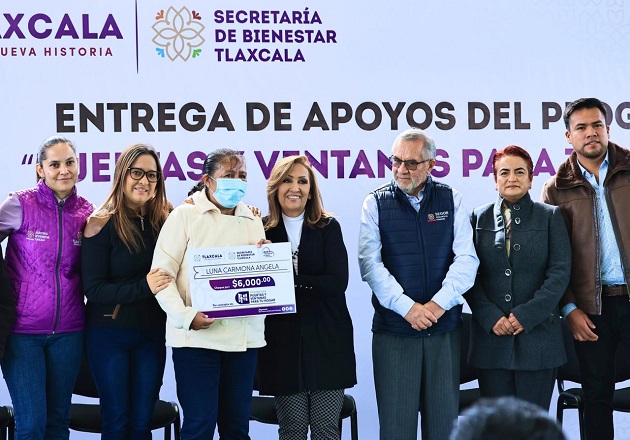 Entregó gobernadora Lorena Cuéllar apoyos del programa ‘Puertas y Ventanas para Tu Hogar’