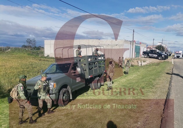 Golpe al huachicol: Aseguran 14 pipas y un inmueble en Calpulalpan
