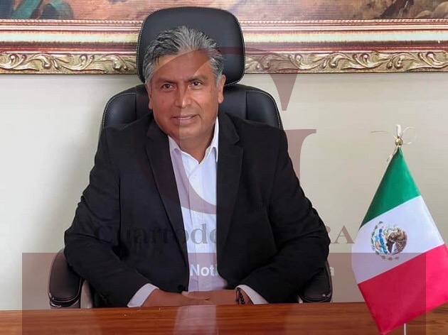 Francisco Ixtlapale Pérez rinde protesta como alcalde suplente de Tepeyanco