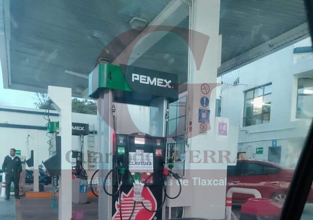 Por alteración en sus bombas, Protección Civil clausura gasolinera en Panzacola