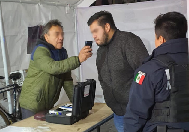 Realiza Seguridad Pública de Huamantla pruebas de alcoholímetro a conductores
