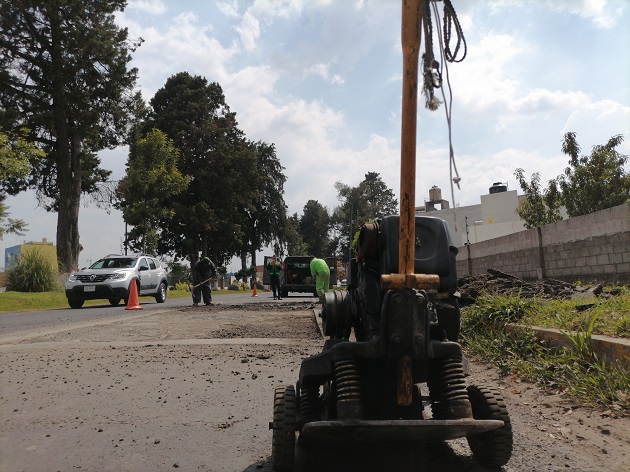 Da inicio segunda etapa de bacheo en Zacatelco