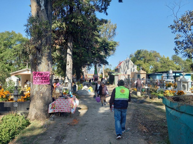En Chiautempan, saldo blanco tras celebración de Día de Muertos