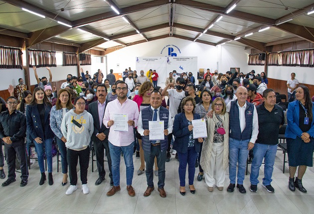 Constituyen en Apetatitlán primera Red Universitaria de Mujeres Constructoras de Paz