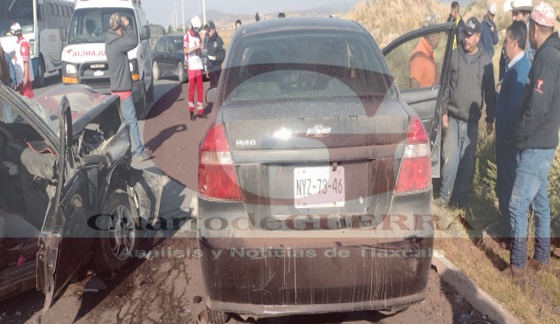 Al menos siete lesionados por fuerte encontronazo en Tlaxco