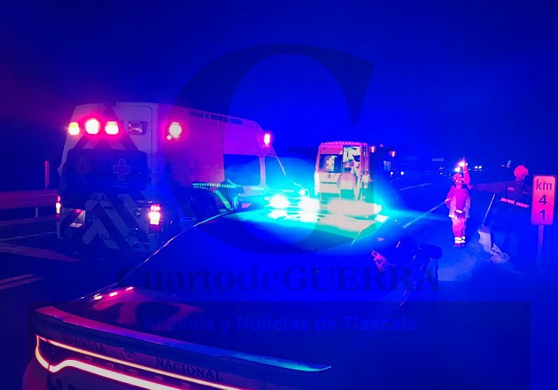 Mueren dos hermanos tras fuerte choque en la Amozoc-Perote
