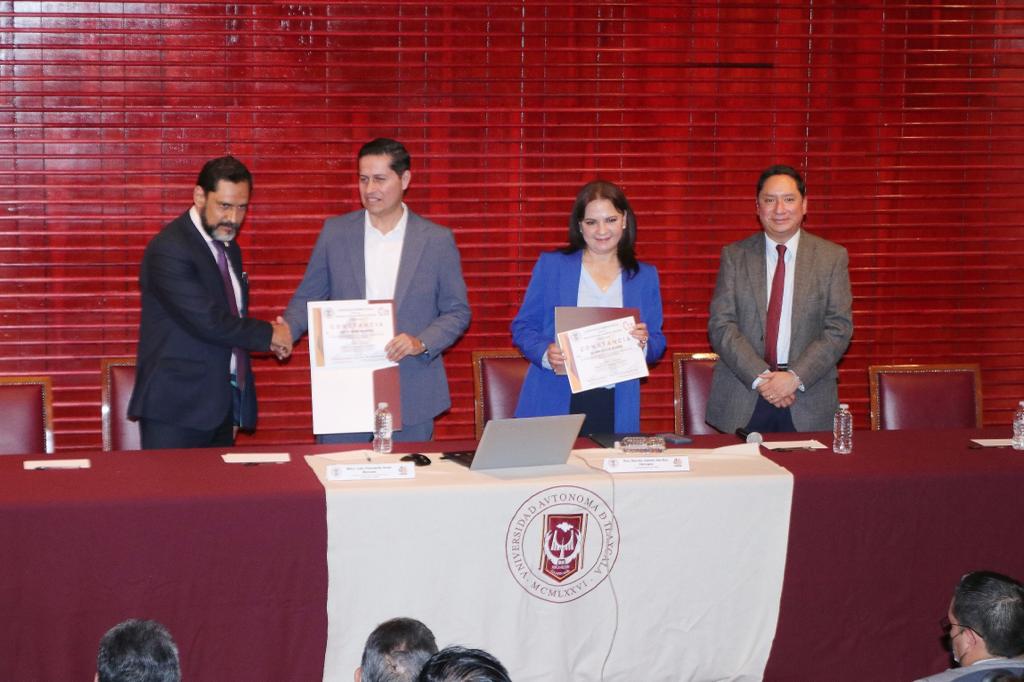 Difunde UATx acceso a la información pública y la transparencia