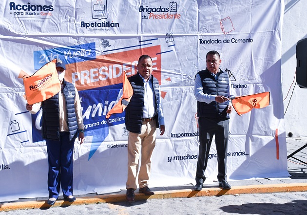 Gobierno de Apetatitlán ofrece programa de apoyos sociales a habitantes de la cabecera municipal