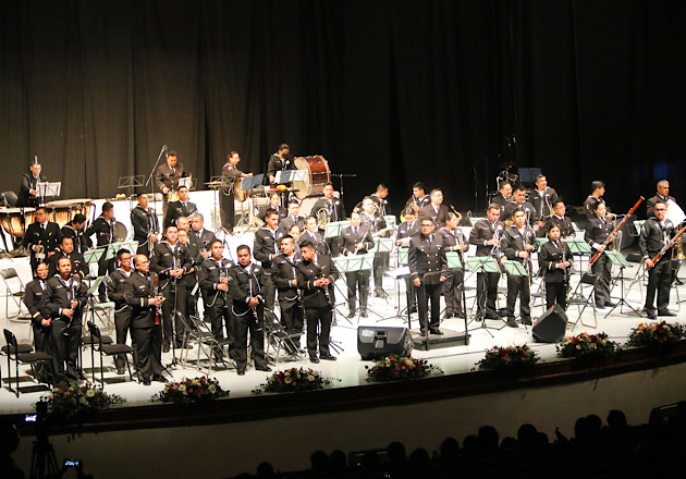 Ofreció concierto Banda Sinfónica de la Secretaría de Marina en la UATx