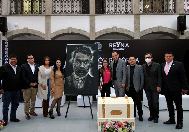 Presenta Reyna Báez en el Congreso ‘La Magia del Reencuentro’, exposición pictórica de Bernardo Rosendo