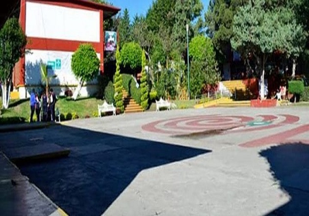 Directores de la zona 4 del Colegio de Bachilleres denuncian abusos por parte del coordinador