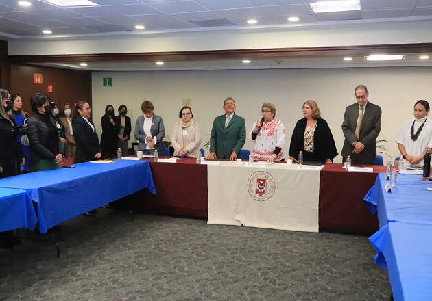 Contribuye UATx a la formación de profesionales en educación inicial