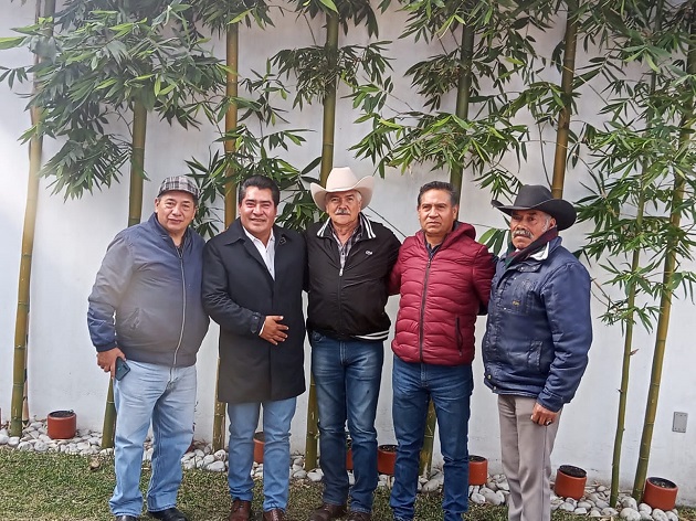 El Ayuntamiento de Zacatelco fortalece lazos de colaboración con sector campesino
