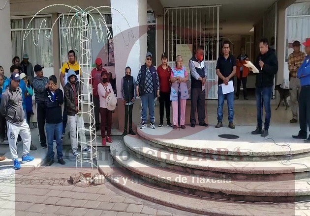 Exigen vecinos de Quilehtla mejores servicios y desempeño de la Policía Municipal
