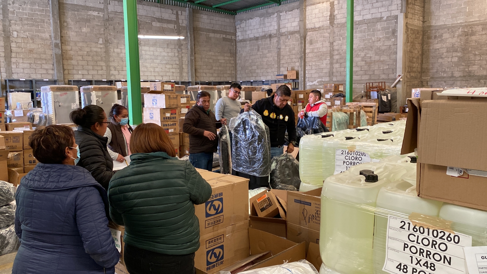 Inicia SNTSA con entrega de uniformes reglamentarios