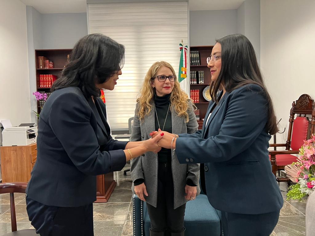 Entrega recepción de la Dirección de Comunicación en total transparencia