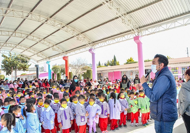 Entrega Salvador Santos Cedillo infraestructura a favor de la niñez en Benito Juárez