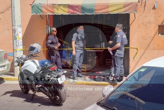 Par de hampones balea a un hombre en intento de asalto, en Chiautempan