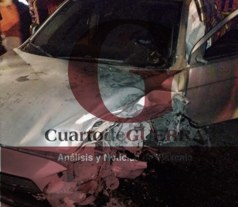 En Atltzayanca, choque deja a cuatro personas lesionadas, dos de ellas menores de edad