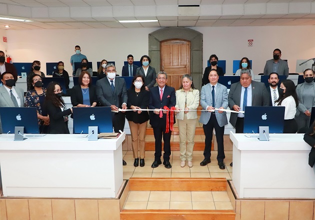 Renueva UATx auditorio tecnológico para educación continua