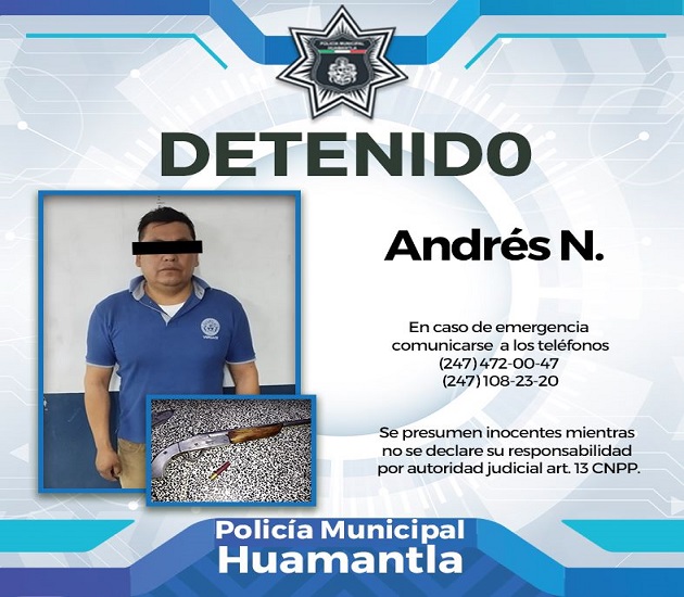 Aseguran policías de Huamantla a persona con arma de fuego al interior del tianguis municipal