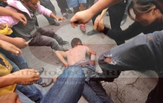 Golpean a probables ladrones en Zacatelco