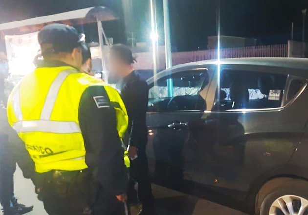Policía de Huamantla previene accidentes viales con puntos de revisión con alcoholímetro