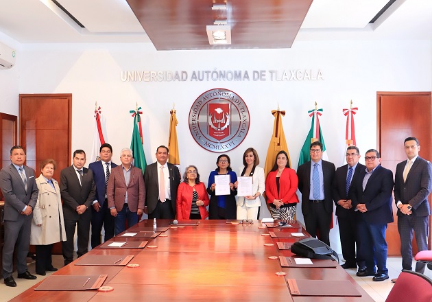 Vinculación académica entre la UATx y Colegio Nacional del Notariado