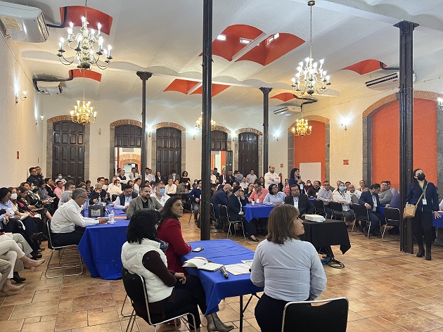 Titulares de Prestaciones Médicas y directores de UMAE del IMSS, por reducir tiempos y brindar mejor atención