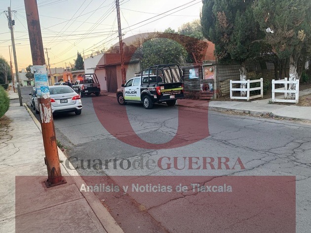 Falsos vendedores de vehículo, despojan de dinero a compradores, en colonia de Tlaxcala
