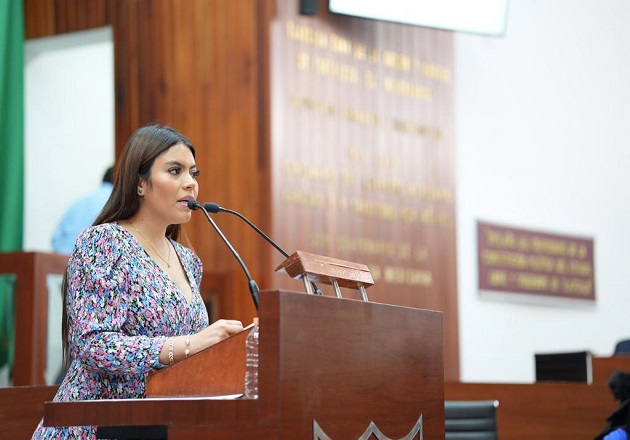 Logra Lorena Ruíz aprobación de la reforma a favor de la legítima defensa para mujeres