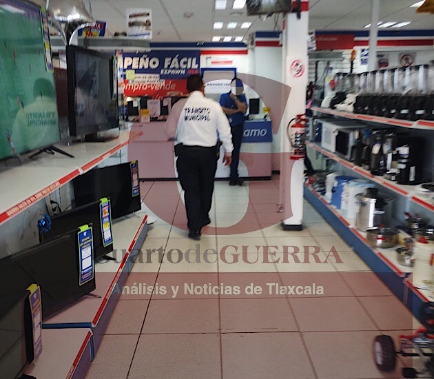 Sujetos armados roban en casa de empeño y se llevan jugoso botín, en Tlaxcala