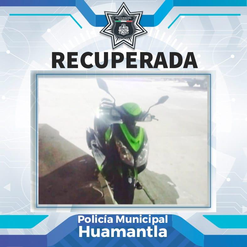 Ubican policías municipales de Huamantla motocicleta con  reporte de robo