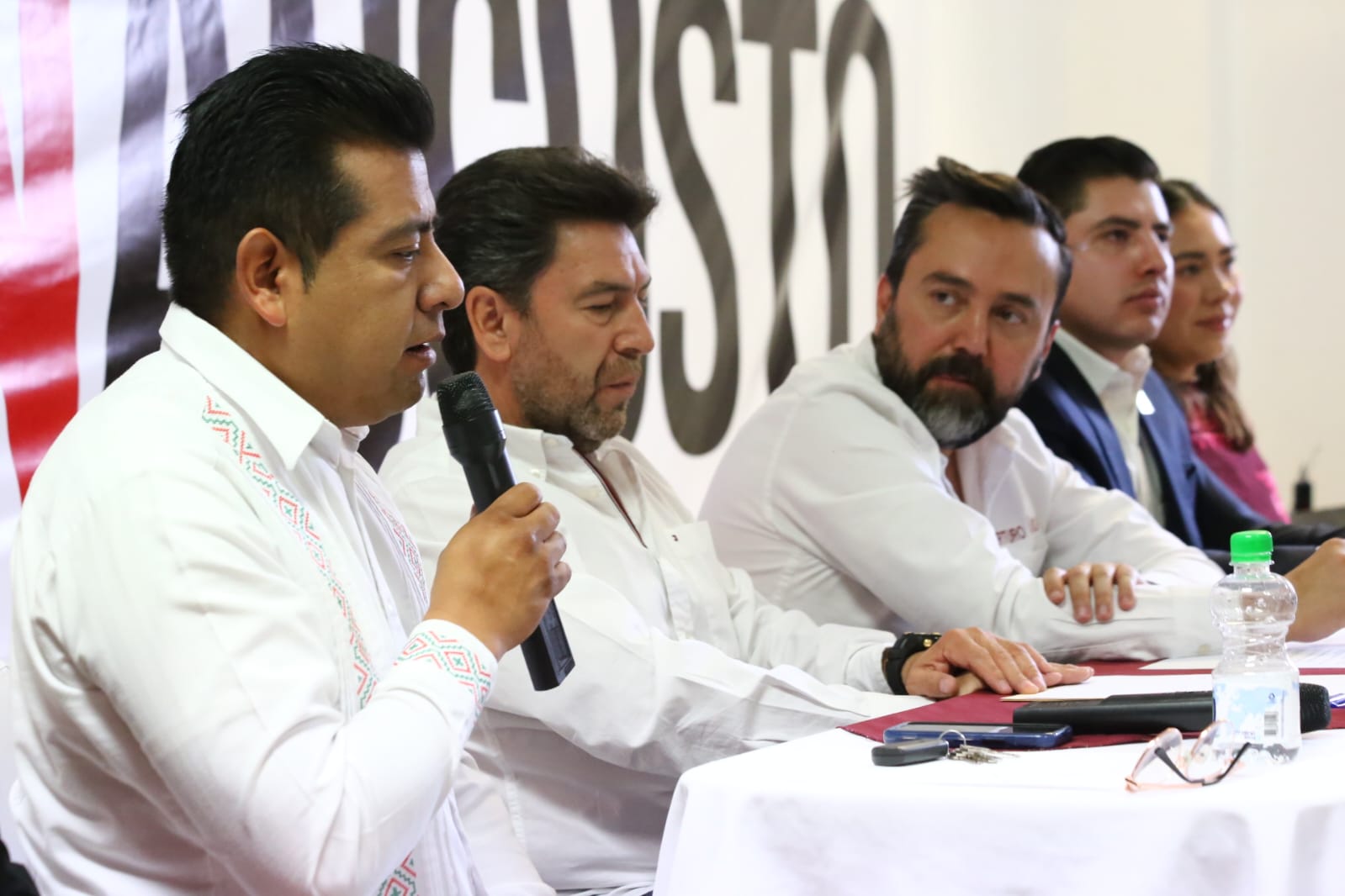 Surge movimiento #AHORAESADÁNAUGUSTO en Tlaxcala