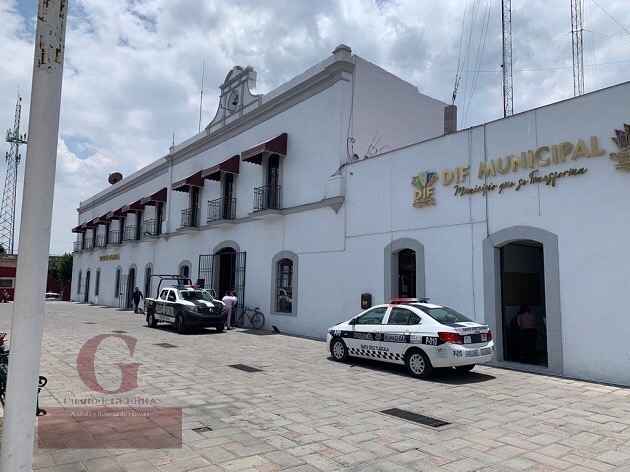 Rescatan a dos presuntos ladrones de ser linchados en Santa Cruz Tlaxcala