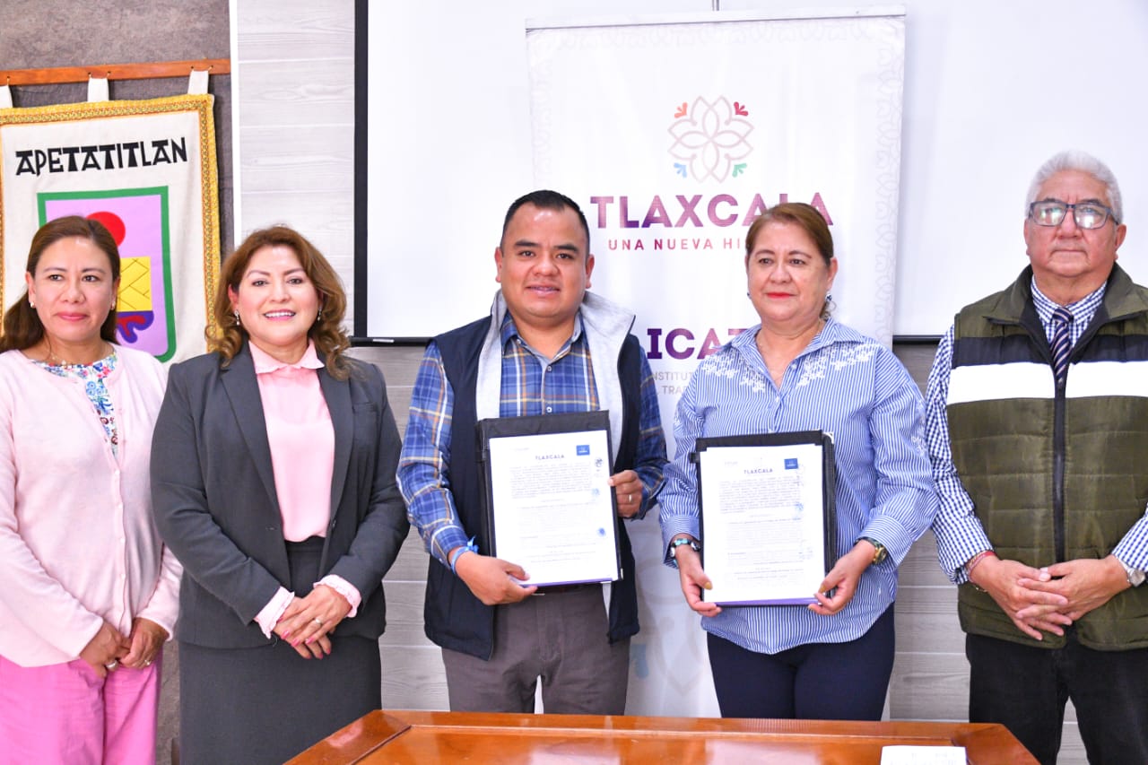 Signa gobierno de Apetatitlán convenio con el Icatlax para brindar capacitación para el autoempleo